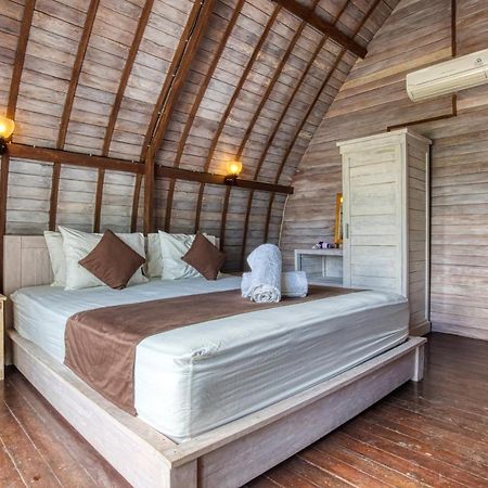 Megaland Bungalow Batununggul Esterno foto