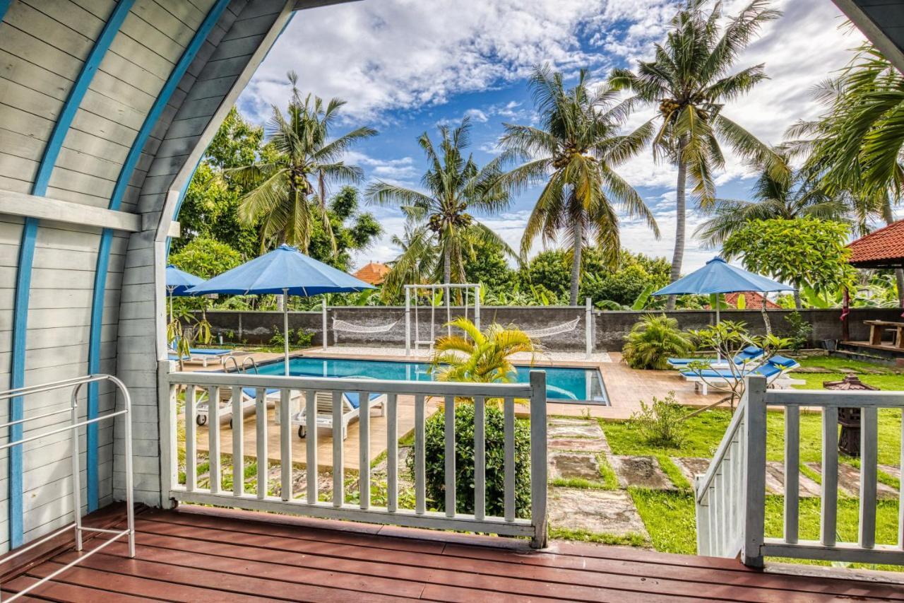 Megaland Bungalow Batununggul Esterno foto