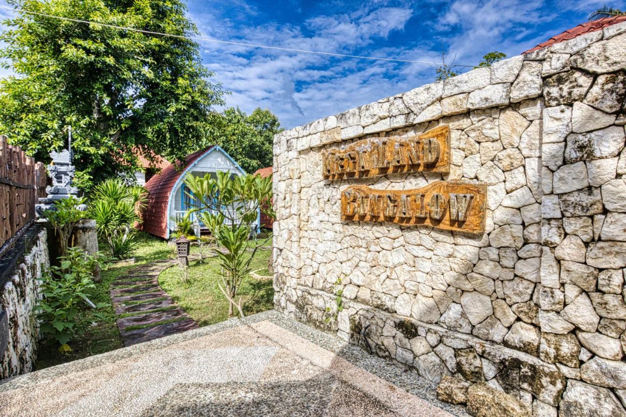 Megaland Bungalow Batununggul Esterno foto